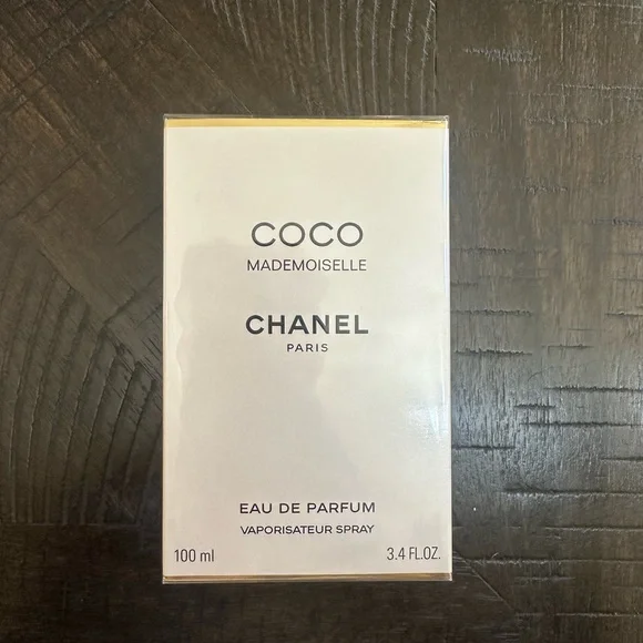 CHANEL —Chanel Coco Mademoiselle Eau de Parfum spray. Brand New! - Picture 1 of 2